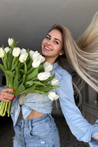 Bride from alicante dariia with Light Brown hair age 37 photo-2