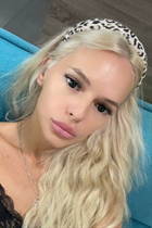Ukrainian woman kateryna from dnepr with Blonde hair age 39