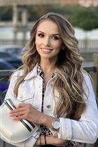 Dating a ukrainian woman yana from kiev with Light Brown hair age 37 photo-22