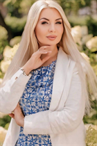 london bride tatiana with Blonde hair age 49 photo-3