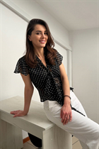 Jolie fille nataliia de barcelona avec Brunette cheveux, âge 48 photo-9