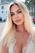 Gorgeous Ukrainian bride ira from nikolaev with Blonde hair age 33