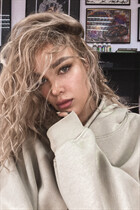 Femme ukrainienne alexandra de kiev avec Blond cheveux, âge 29 photo-1