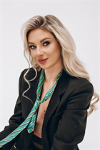 Stunning Ukrainian bride catherine from ottawa with Blonde hair age 37 photo-1