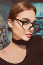 Slavic women anastasia from kiev with Light Brown hair age 18 photo-2