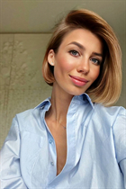 Novia de Ucrania yanina de odessa con pelo Marrón claro y edad 29 photo-8