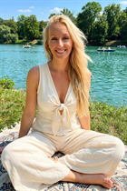 Beautiful czech woman oksana from prague with Blonde hair 41 years old photo-22