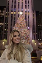 Bride from naples mia with Blonde hair age 42 photo-5