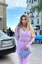 Mariée de cannes olga avec Blond cheveux, âge 49 photo-3