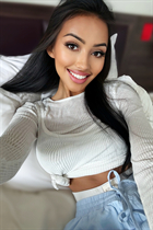 Jolie fille valeria de bali avec Brunette cheveux, âge 30 photo-4