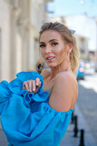 Date ukrainian iryna from odessa with Blonde hair age 39 photo-1
