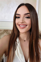 florida bride bogdana with Light Brown hair age 23 photo-12