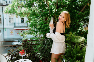 Bride from brugge anna with Blonde hair age 38 photo-10