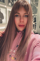 Ukrainian bride liana from kiev with Light Brown hair age 27 photo-4