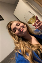 Single Ukrainian lady anastasiia from kiev with Blonde hair age 29 photo-7