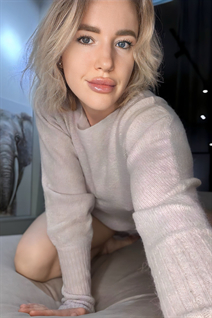 Fille de texas kateryna aux cheveux Blond, age 29