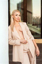 Ukrainian lady svetlana from kiev with Blonde hair age 33 photo-19