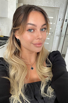 Single Ukrainian bride oleksandra from kiev with Blonde hair age 22 photo-2