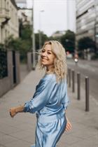 Mariée allemande elena de frankfurt avec Blond cheveux 43 ans photo-17