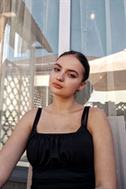 Belles femmes ukrainiennes inna de kropivnitskiy aux cheveux Noirs, age 23 photo-9