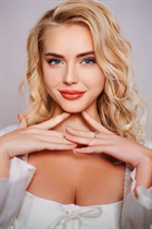 Date ukrainienne darina de cherkassy avec Blond cheveux, âge 22 photo-2