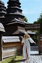 Dama ucraniana viktoriia de khmelnitsky con pelo Rubio y edad 21 photo-45