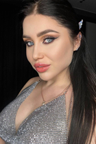 Belle femme ukrainienne célibataire elena de kyiv avec Noirs cheveux, âge 29 photo-8