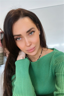 Ukrainian woman for marriage kristina from kiev with Black hair age 34