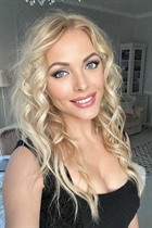 Hermosa mujer ucraniana elena de kiev con pelo Rubio y edad 39 photo-17