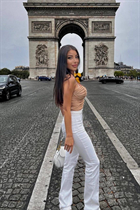 Mariée de paris anano avec Noirs cheveux, âge 31 photo-6