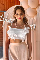 Ukrainian bride alina from kiev with Dark Brown hair age 27 photo-12