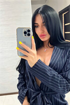 Slavic women yana from kiev with Black hair age 30 photo-6