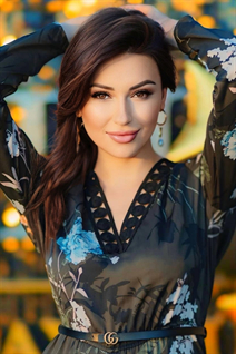 Femme ukrainienne célibataire anastasia de dnepr avec Brunette cheveux, âge 38