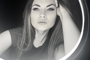 Beautiful ukrainian girl marina from lozova with Blonde hair age 30 photo-17