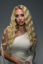 Single Ukrainian lady elizaveta from odessa with Blonde hair age 27 photo-10