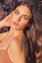 Belle fille ukrainienne anastasiia de london avec Chatain clairs cheveux, âge 24 photo-8