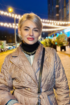 Beautiful woman of ukrainian elena from dnepr with Blonde hair age 49 photo-17