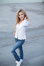 Rencontre femme ukrainienne taisiya de dnepr avec Blond cheveux, age 55 photo-7