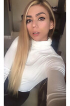 Pretty girl fernanda from medellin with Black hair age 34
