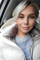 Sortir avec une femme allemande lina de m&#252;nchen avec Blond cheveux 54 ans photo-8