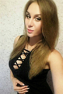 Meet ukraine women katerina from nikolaev with Light Brown hair age 29