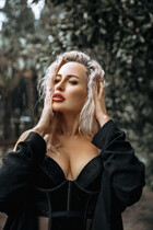 Beautiful russian woman anastasiya from sochi with Blonde hair age 38 photo-10
