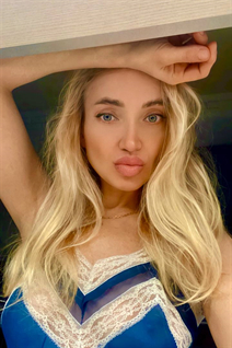 Czech woman irina from brandys nad labem with Light Brown hair 43 years old