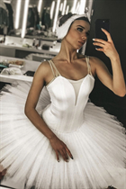 Beauté ukrainienne mariya de odessa avec Chatain clairs cheveux, âge 29 photo-28