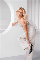 Ukrainian girl model svitlana from kyiv with Blonde hair age 49 photo-10