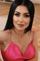 Femme ukrainienne célibataire zhanna de kiev avec Noirs cheveux, âge 41 photo-1