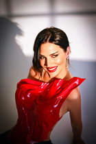 Perfect woman julia from los angeles with Black hair age 34 photo-13