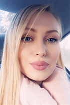 Hermosa mujer de Ucrania ella de kiev con pelo Rubio y edad 46 photo-9