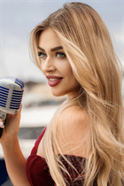 Femme parfaite alina de turin avec Blond cheveux, âge 33 photo-10