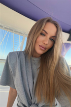 dubai bride andriana with Blonde hair age 34 photo-6